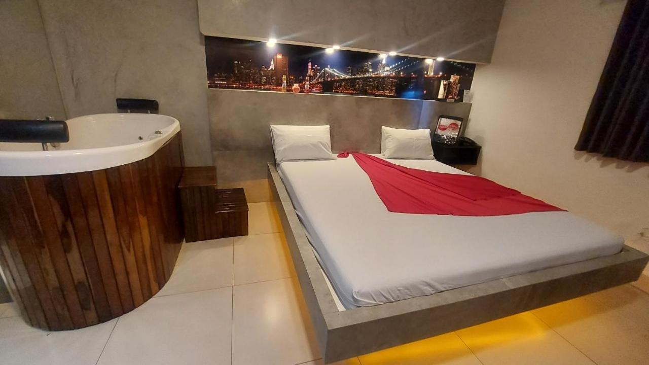 Motel Copacabana Ribeirão Preto Esterno foto